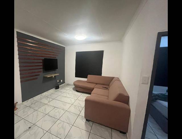 1 BEDROOM APARTMENT FOR SALE IN PARKRAND